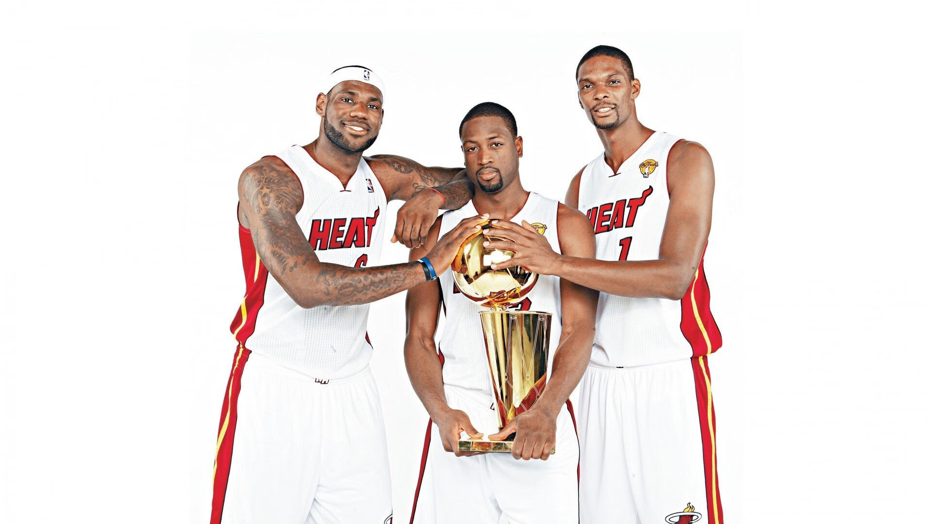 球员在欧冠比赛后获颁个人荣誉并发表致辞，球员欧冠夺冠次数排行榜